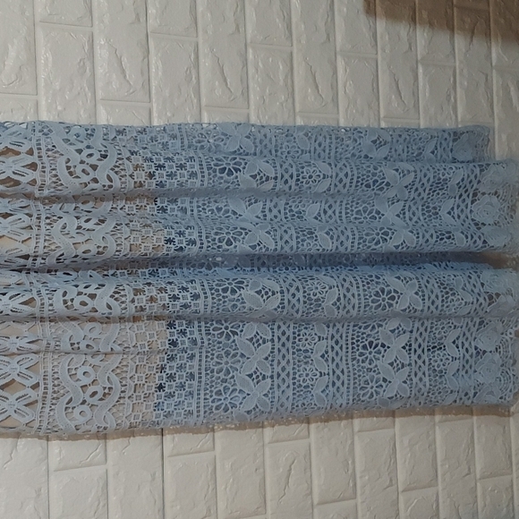 Love Triangle V Neck Lace Overlay Midi Dress Dusky Blue Small - Picture 11 of 17